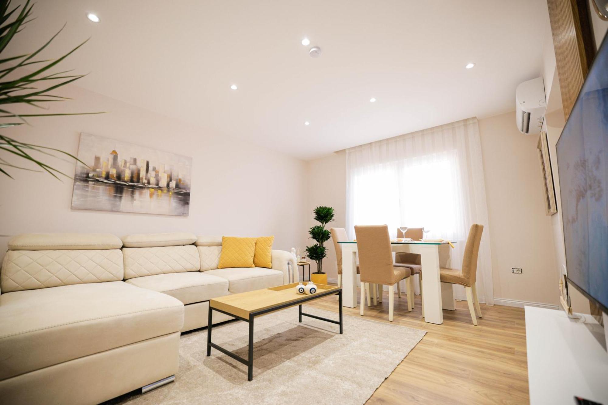 Apartment Urban Deluxe Tirana